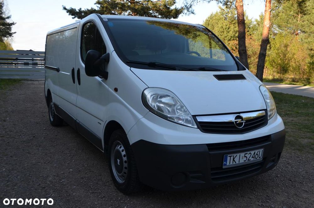 Opel Vivaro - 12