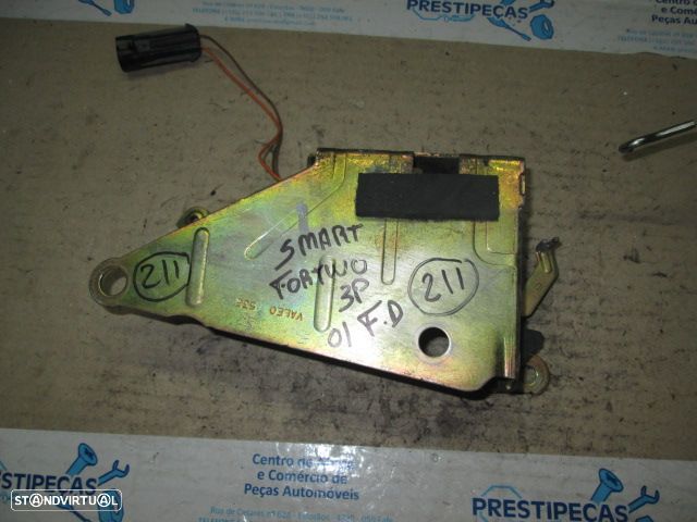 Fecho S/REF0211 SMART FORTWO 2004 700 I 61CV 3P PRETO FD 2 PINOS - 1