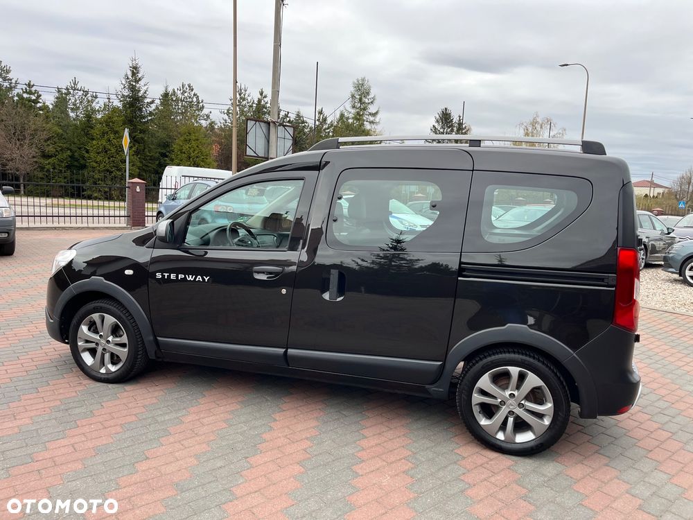 Dacia Dokker TCe 115 Stepway Celebration - 2