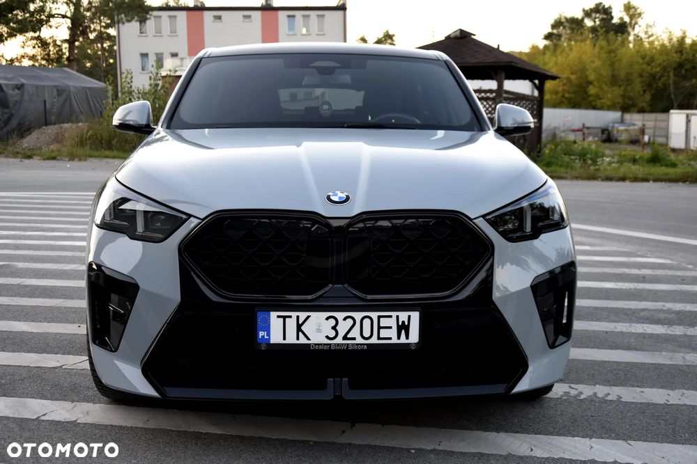 BMW X2 - 14