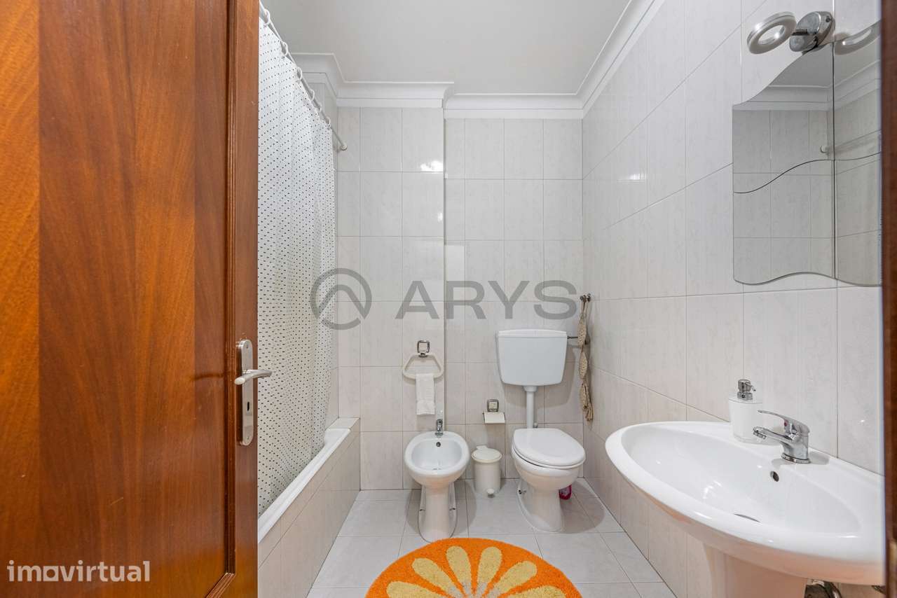Excelente apartamento T2 localizado em Vermoim, Maia - Grande imagem: 5/24