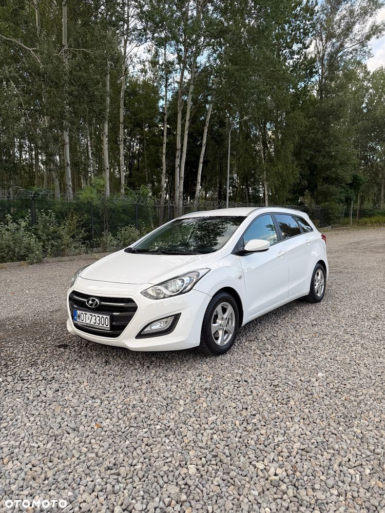 Hyundai i30 1.6 CRDi BlueDrive Classic + - 1