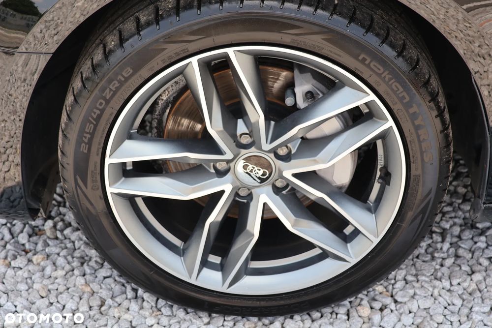 Audi A4 Avant 2.0 TDI S tronic - 15