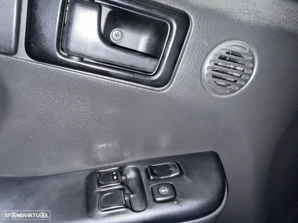 Opel Frontera 2.2 DTi Sport - 14