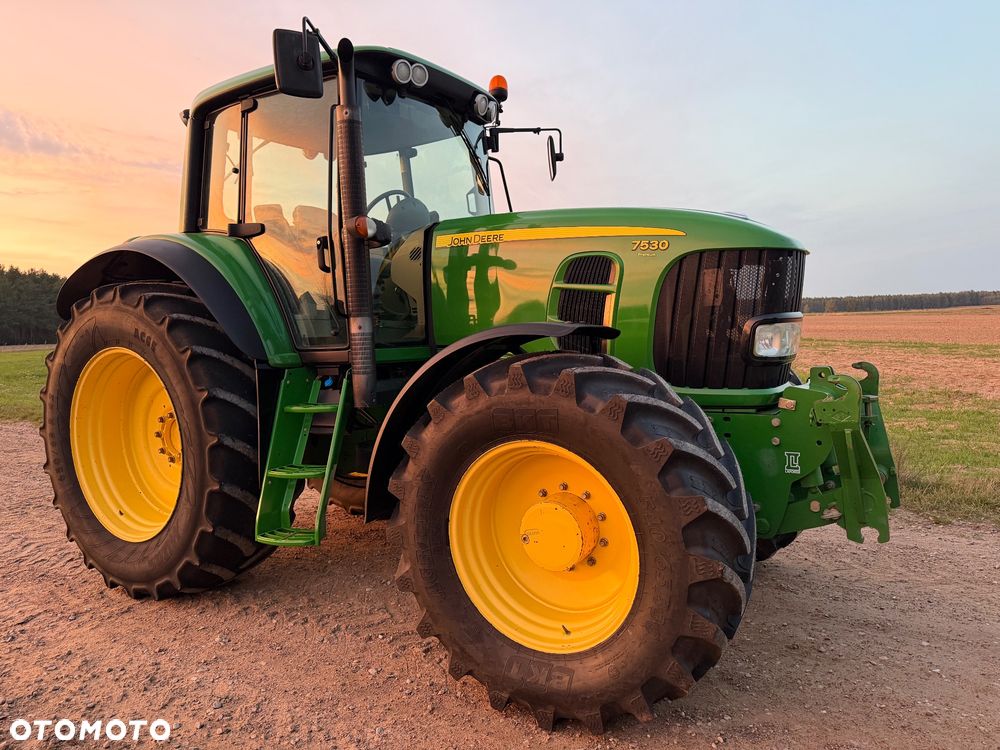 John Deere 7530 - 13