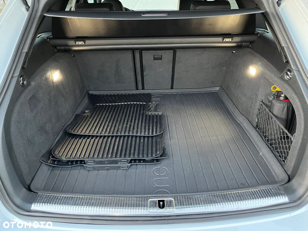 Audi A4 Avant 2.0 TDI DPF clean diesel S line Sportpaket - 25