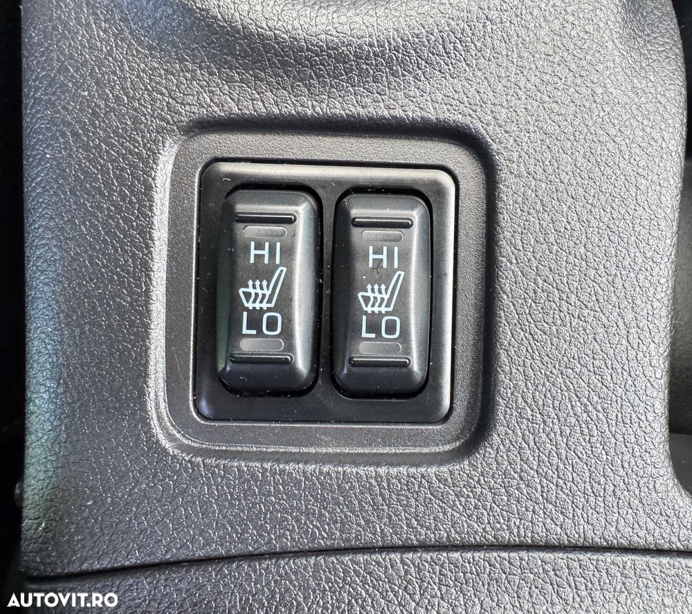 Mitsubishi Outlander 2.0 4WD Top - 26