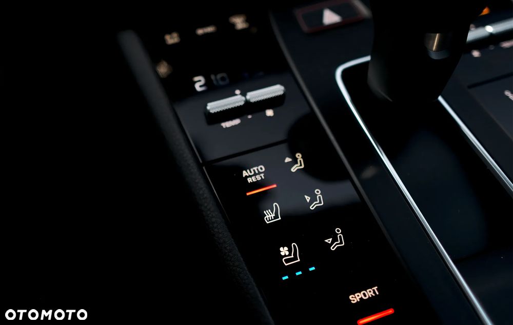 Porsche Macan T PDK - 22