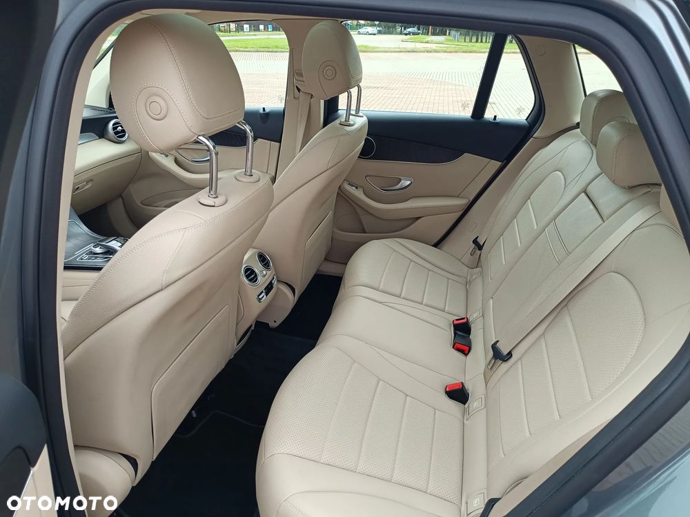 Mercedes-Benz GLC 250 d 4-Matic - 8