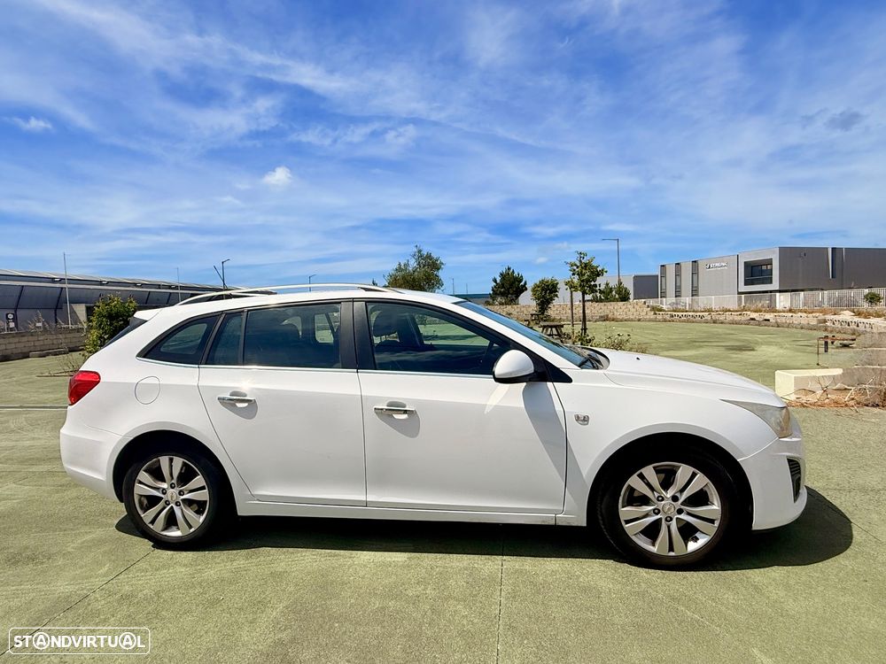 Chevrolet Cruze SW 1.7 VCDi LTZ - 7