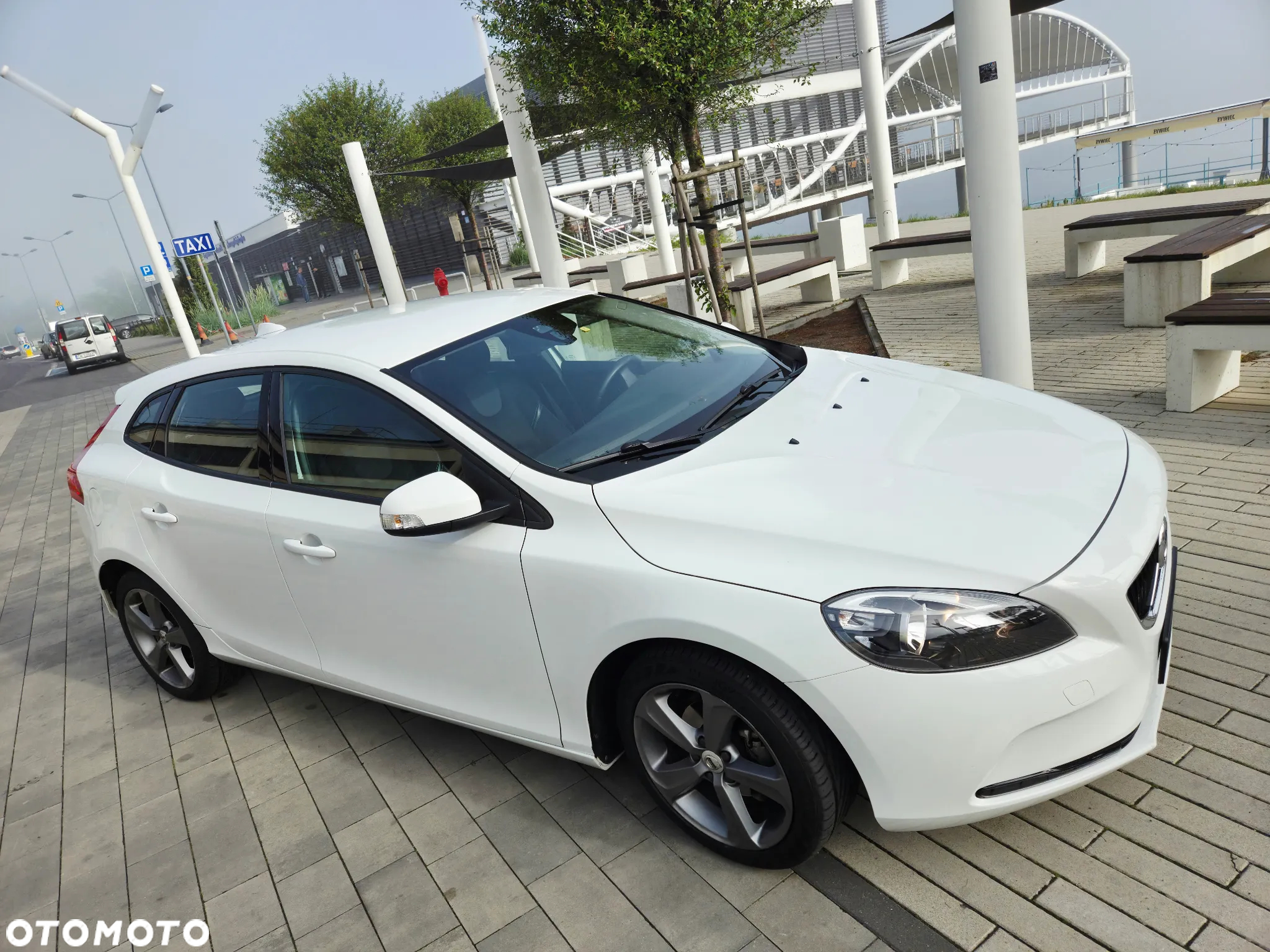 Volvo V40 D2 Drive-E Kinetic - 18