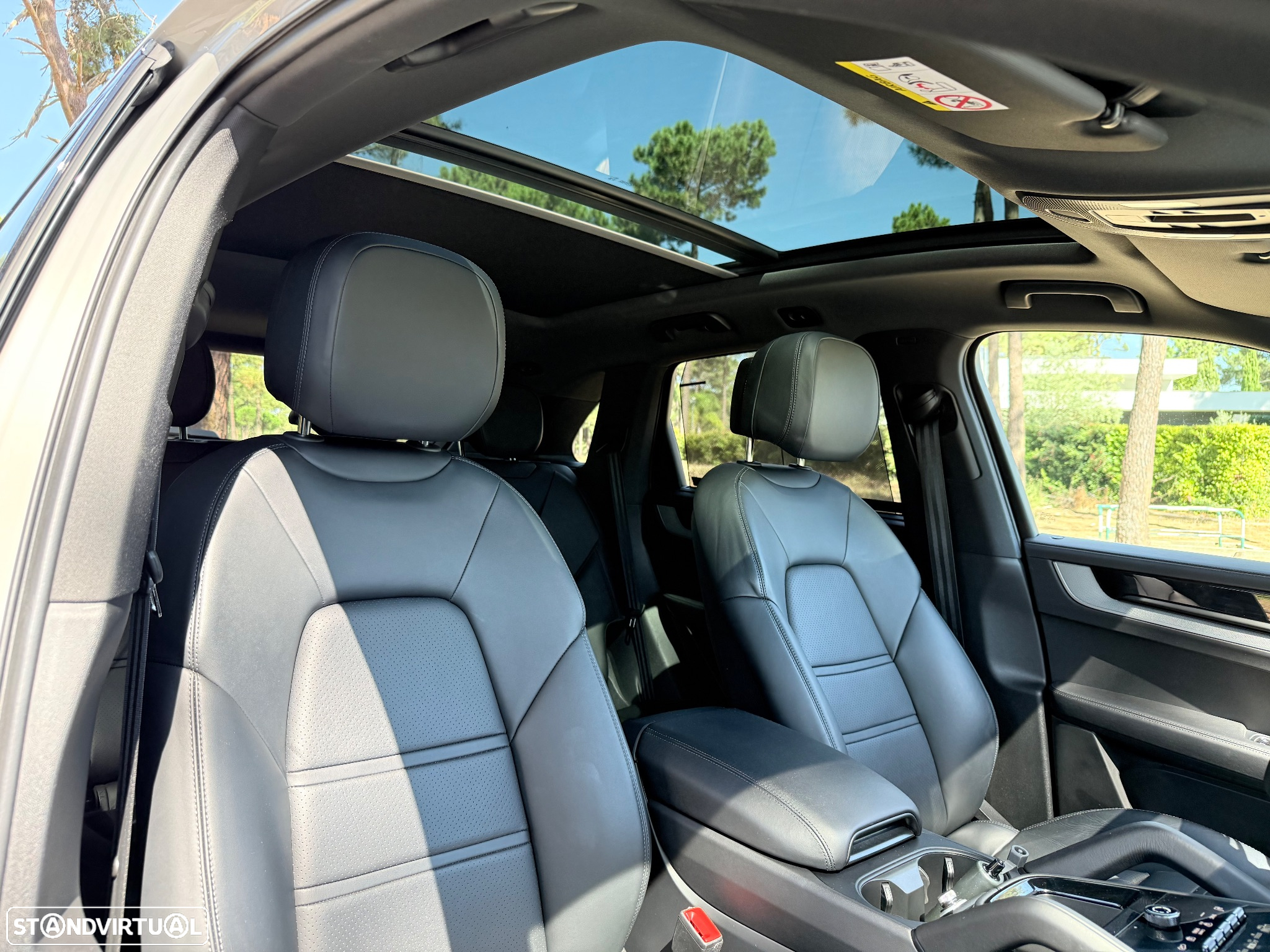 Porsche Cayenne E-Hybrid - 10