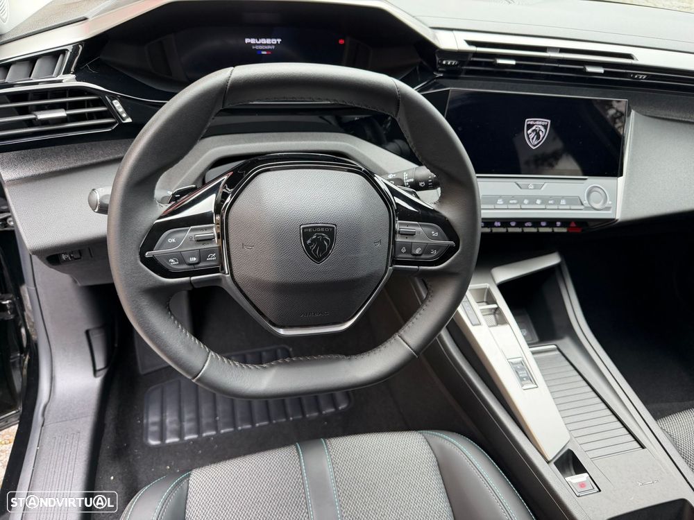Peugeot E-408 58 kWh Allure - 31