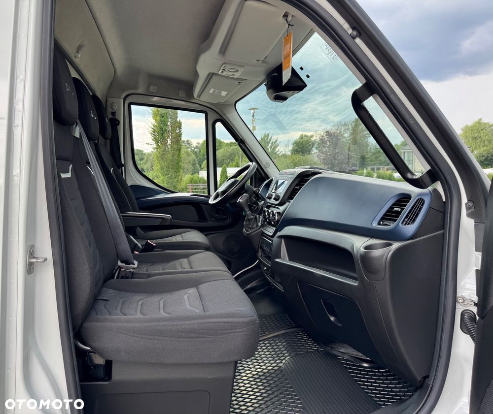 Iveco Daily‼️72C18‼️2021r 3.0 HI-MATIC Chłodnia/Mroźnia zakres -32C THERMO KING V-500 MAX Źródło Zasilania 400V Grube Ściany/Podłoga Przegroda komorowa‼️ Full LED na bliźniaku Salon Polska DMC7200kg - 24