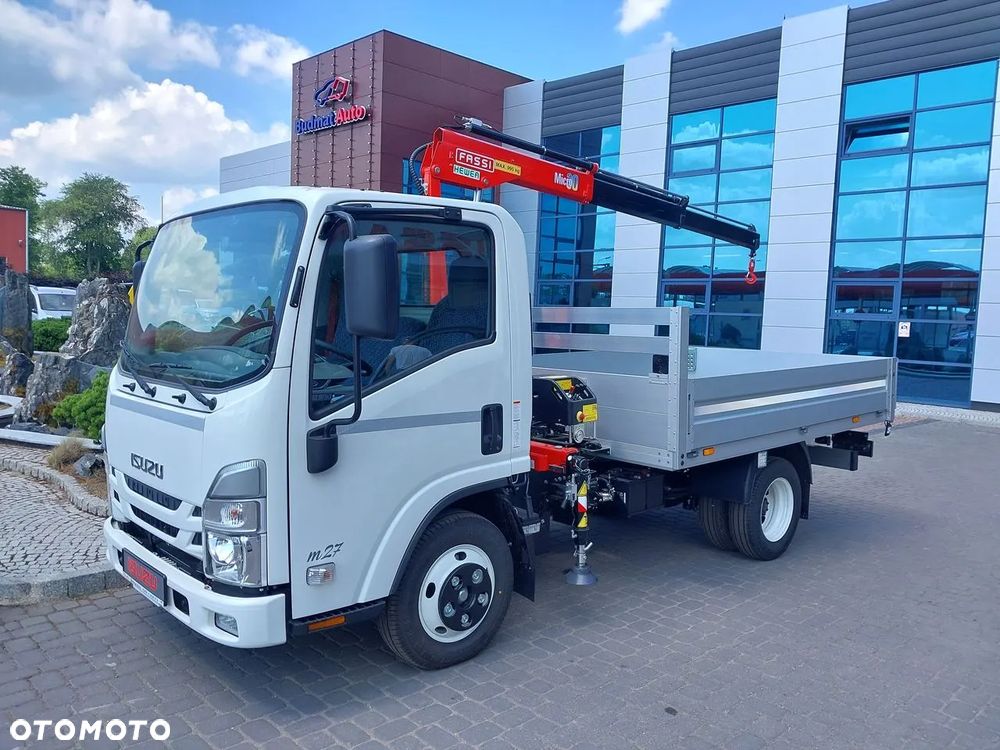 Isuzu M27 - 21