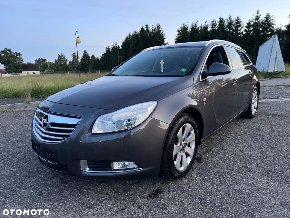 Opel Insignia - 1