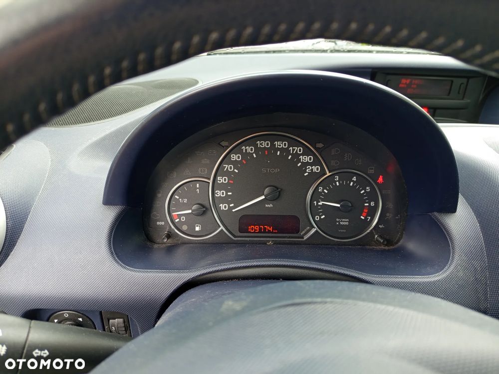 Peugeot 1007 90 Filou - 7