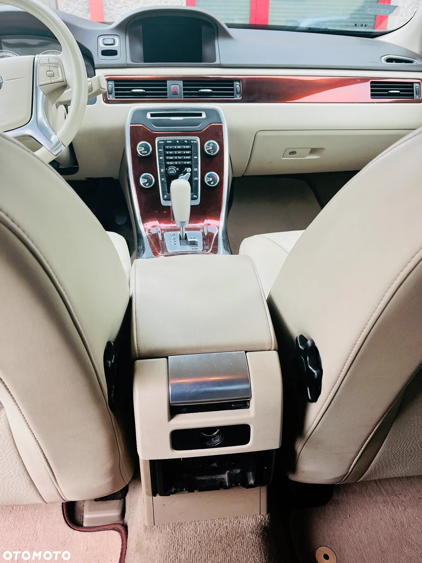 Volvo S80 - 14