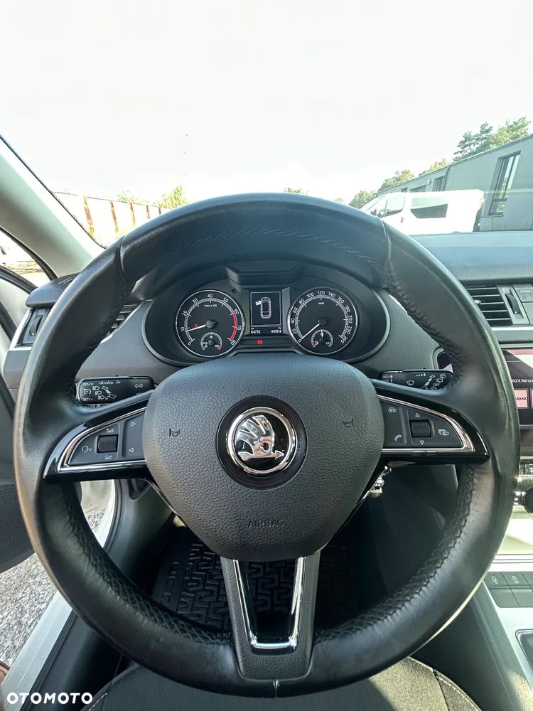 Skoda Octavia 1.4 TSI Ambition - 13