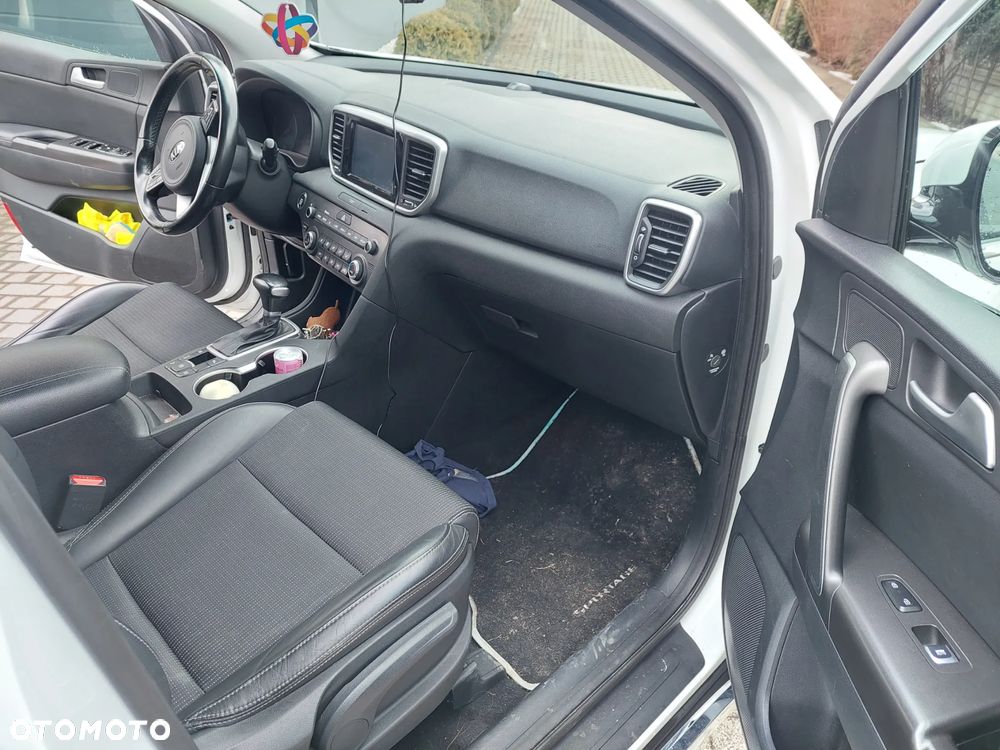 Kia Sportage 1.6 T-GDI AWD Platinum - 17