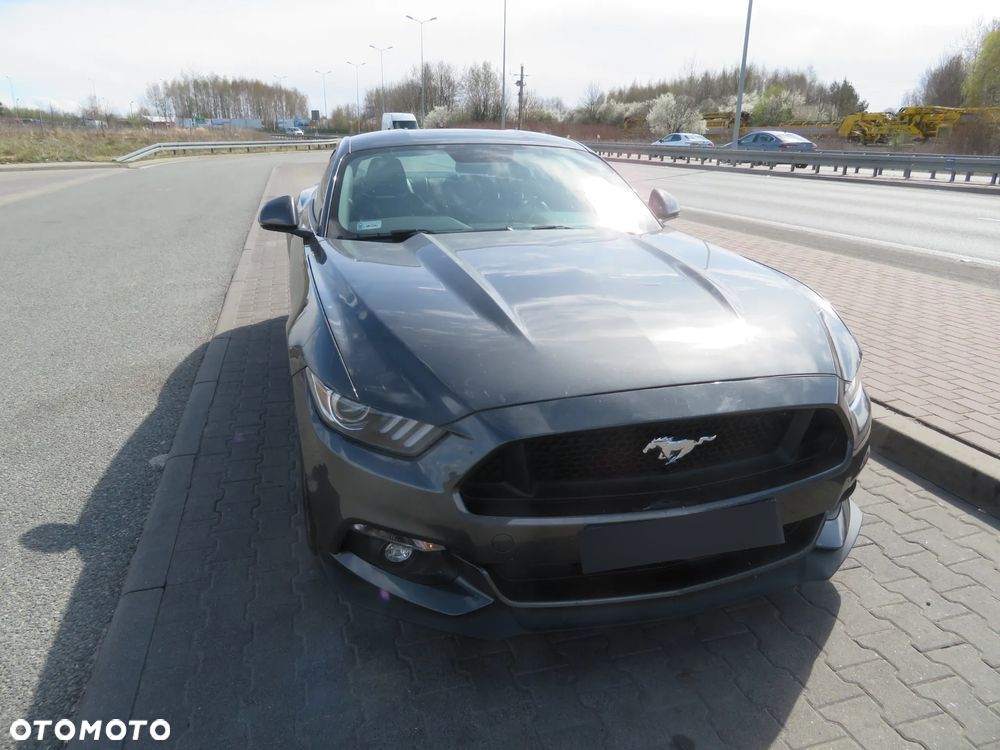 Ford Mustang 5.0 V8 GT - 1