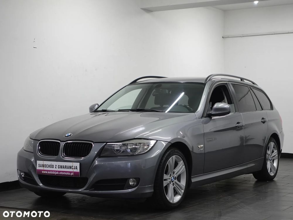 BMW Seria 3 320d xDrive DPF - 1