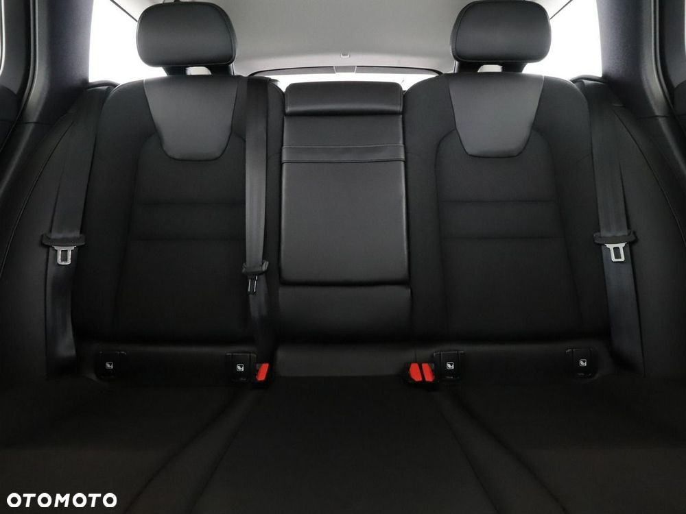 Volvo V60 D4 Geartronic Momentum Pro - 18