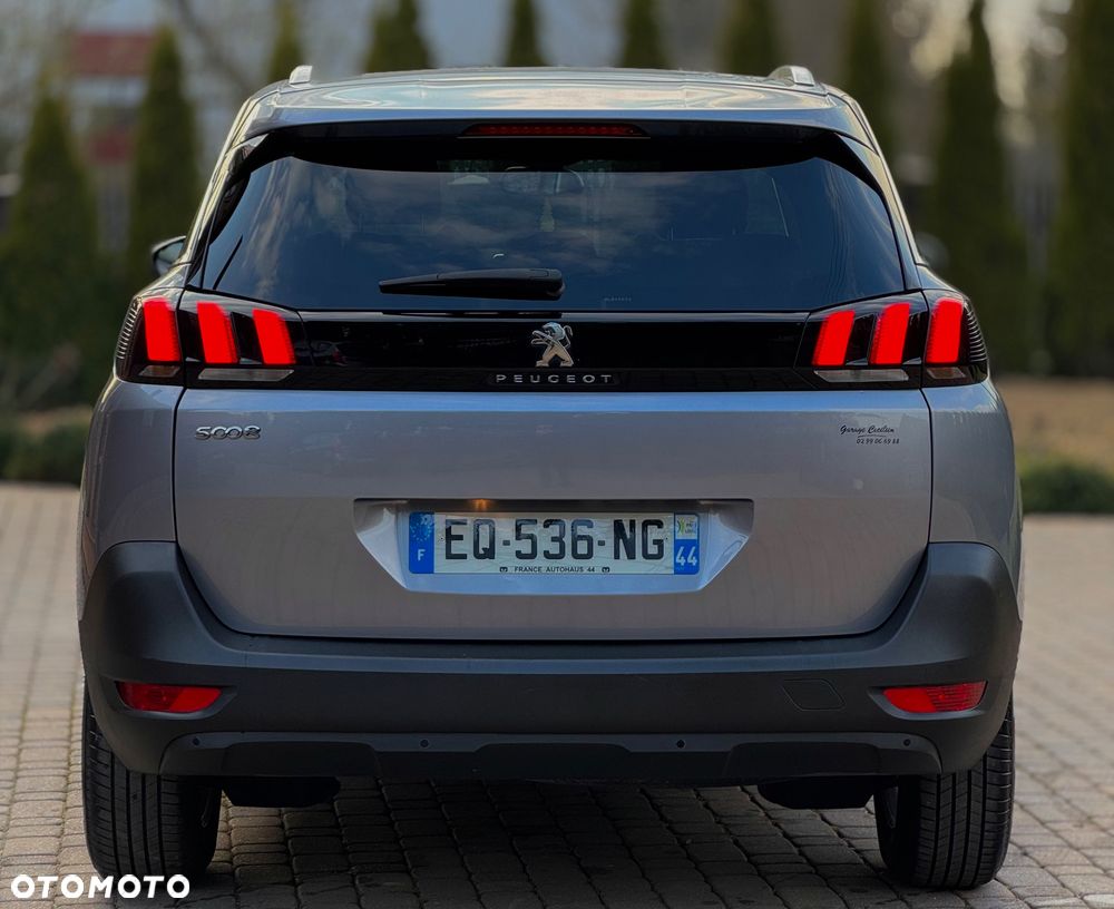 Peugeot 5008 - 16