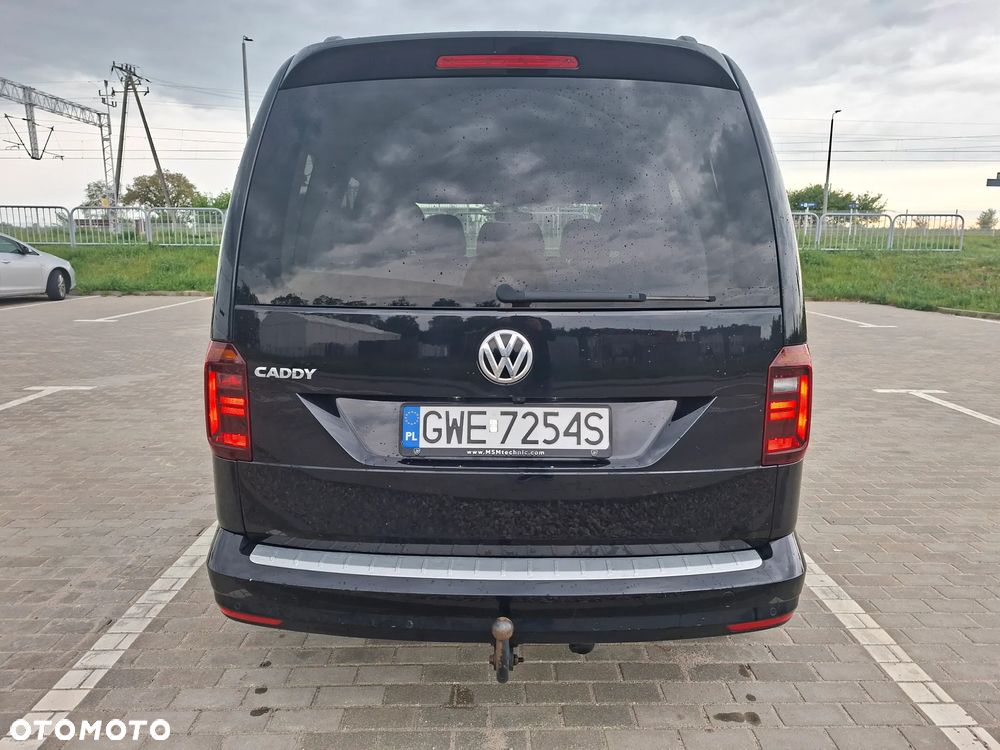 Volkswagen Caddy 2.0 TDI Comfortline DSG - 6