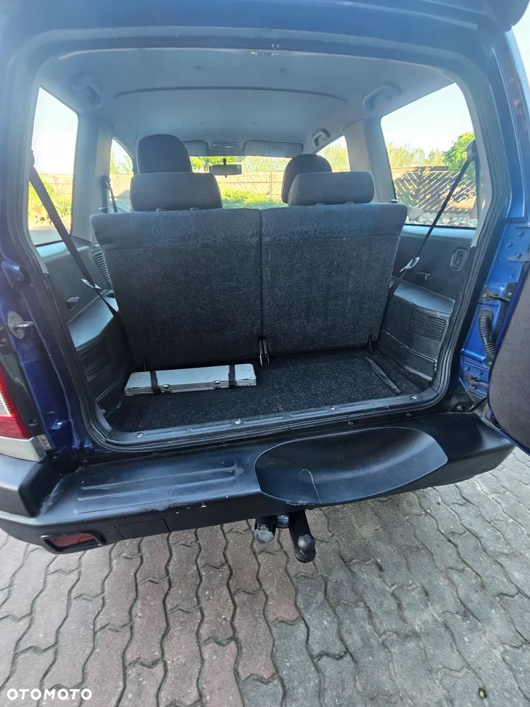 Mitsubishi Pajero Pinin 1.8 - 12
