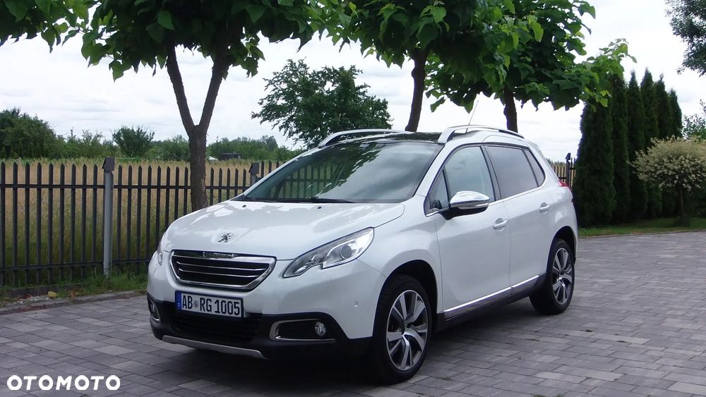 Peugeot 2008 1.6 e-HDi Allure S&S - 4
