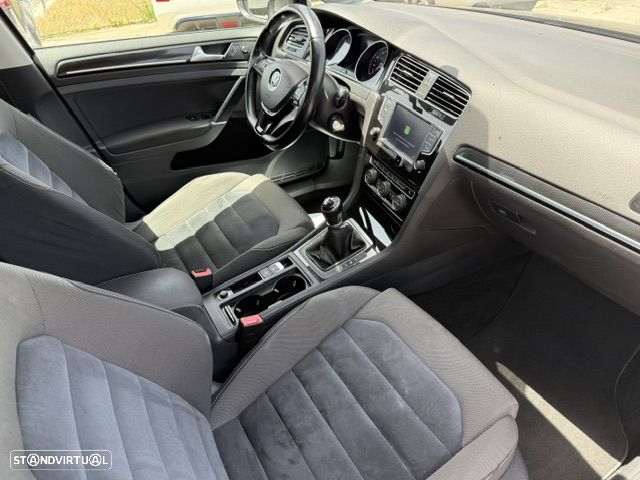 VW Golf Variant 1.6 TDi Highline - 25