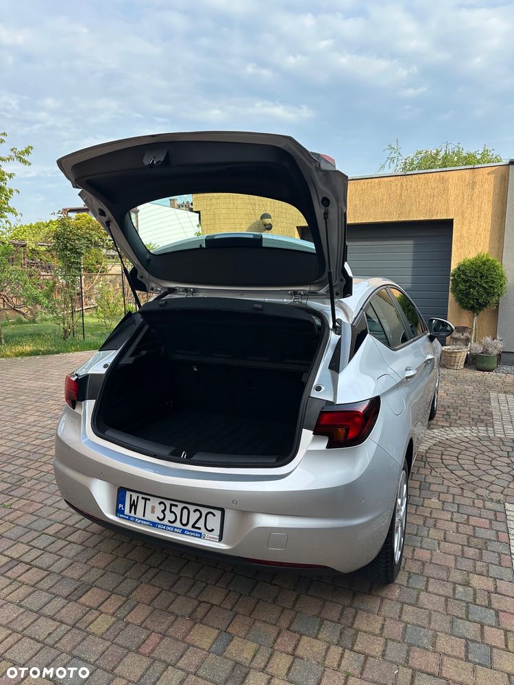 Opel Astra 1.2 T Elegance S&S - 13