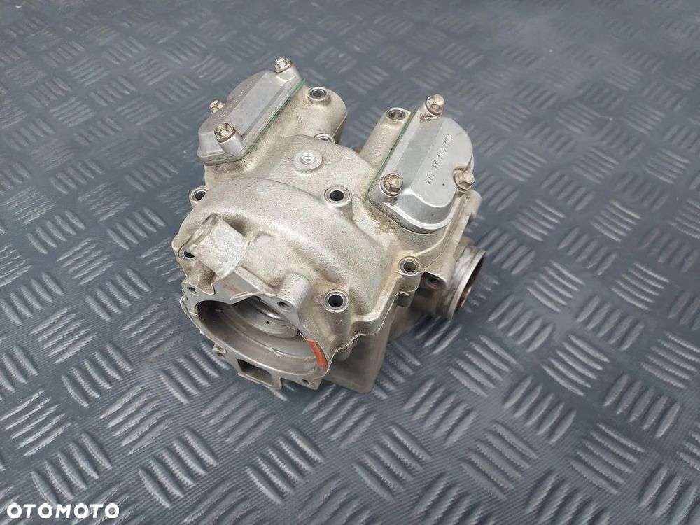 KTM EXC SX RFS GŁOWICA ZAWORY POKRYWA 525 520 450 400 250 RFS - 2