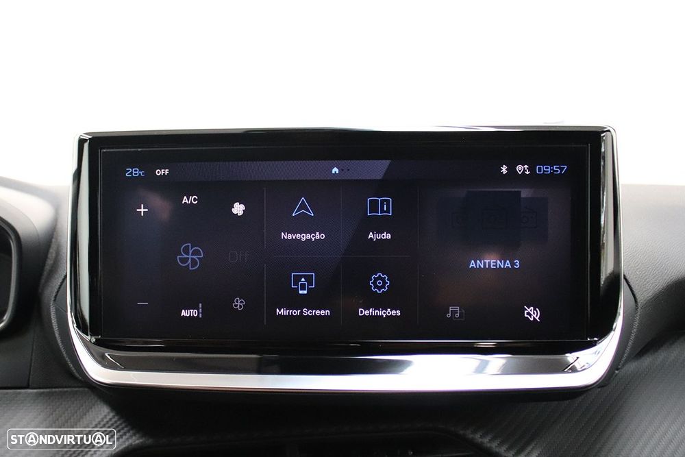 Peugeot 2008 1.2 PureTech Allure EAT8 - 10