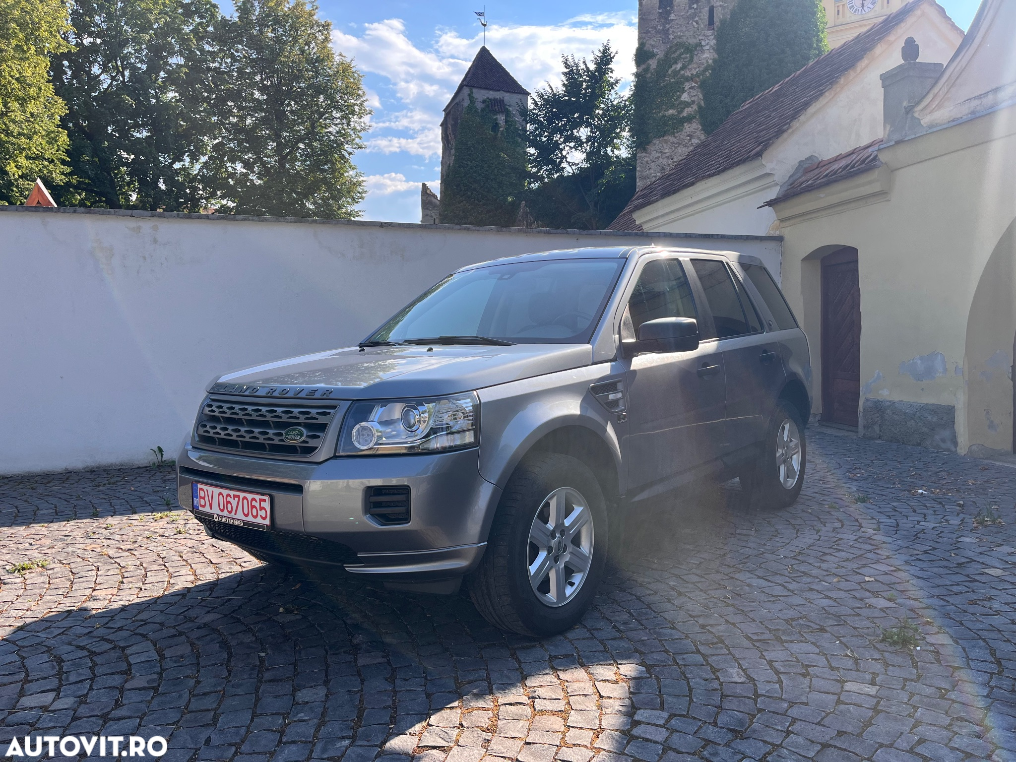Land Rover Freelander - 2