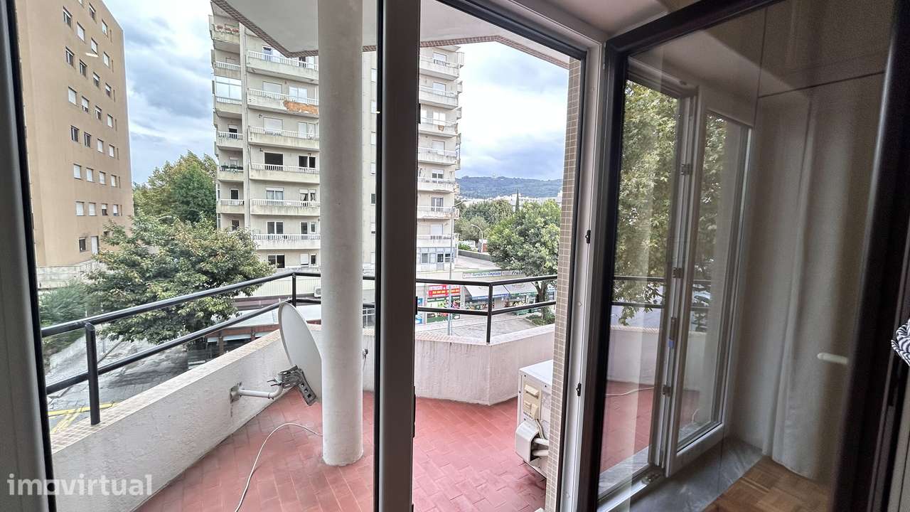 T3 com varandas e garagem em Braga - Grande imagem: 5/5