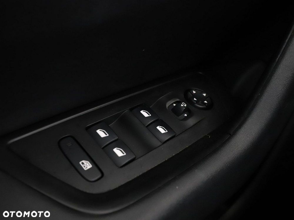 Peugeot 508 1.6 PureTech HYbrid PHEV Allure Pack S&S EAT8 - 38