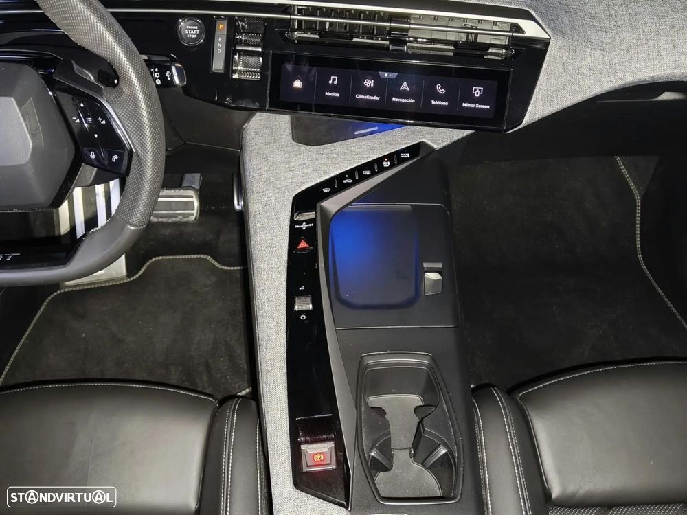 Peugeot E-5008 - 34