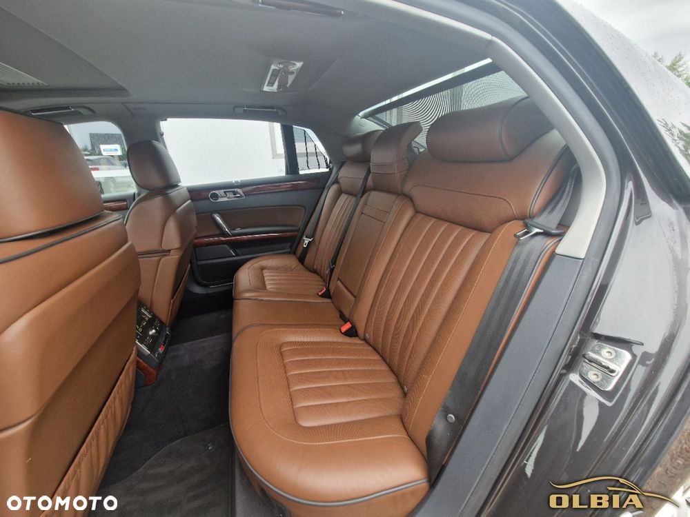 Volkswagen Phaeton - 20