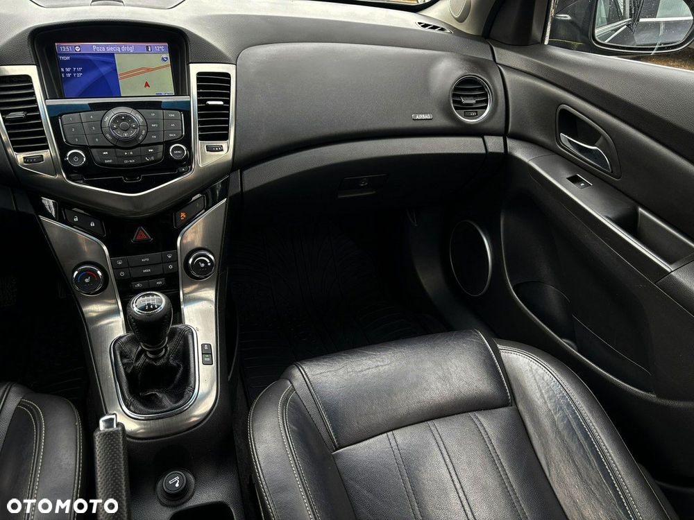 Chevrolet Cruze Station Wagon 1.4T LTZ+ - 22