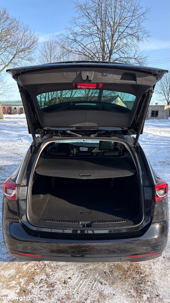 Opel Insignia 2.0 - 24