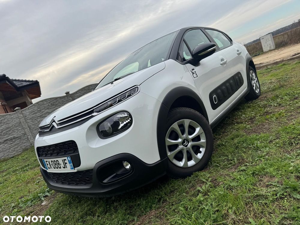 Citroën C3 Pure Tech 82 FEEL - 2
