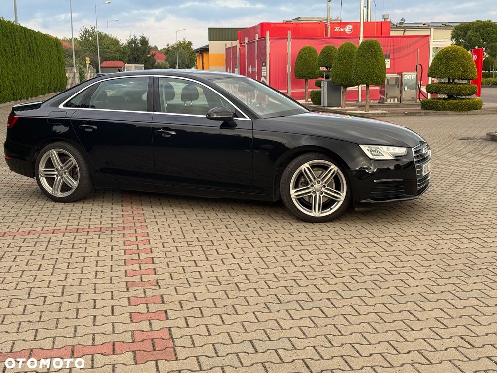 Audi A4 Limousine 2.0 TDI S tronic - 16