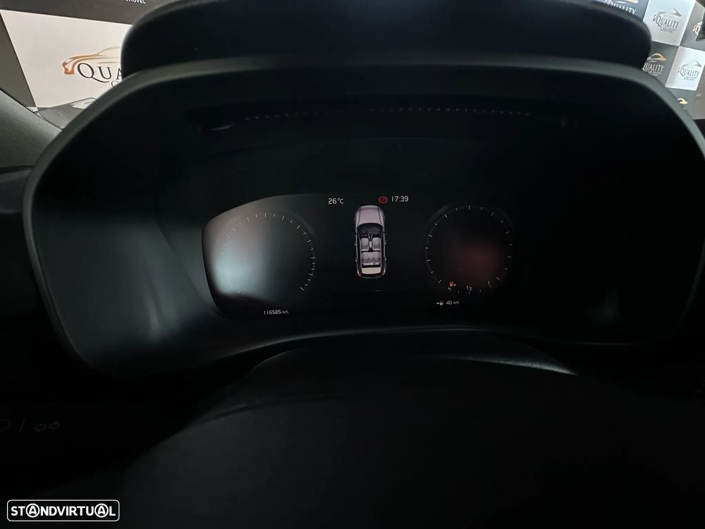 Volvo XC 40 - 14