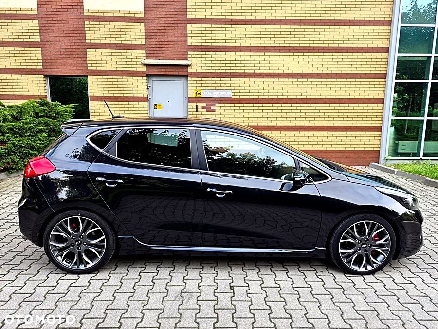 Kia Ceed 1.6 T-GDI GT - 9