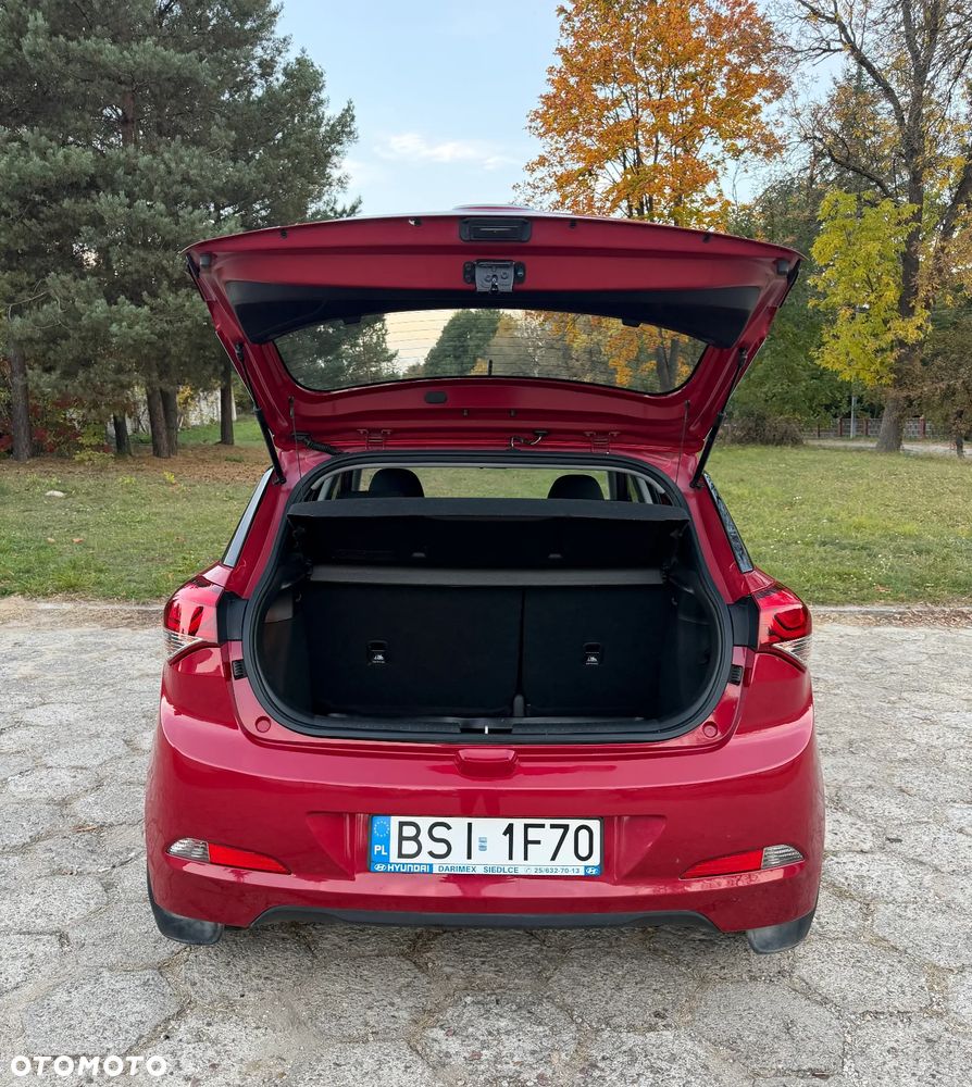 Hyundai i20 - 33