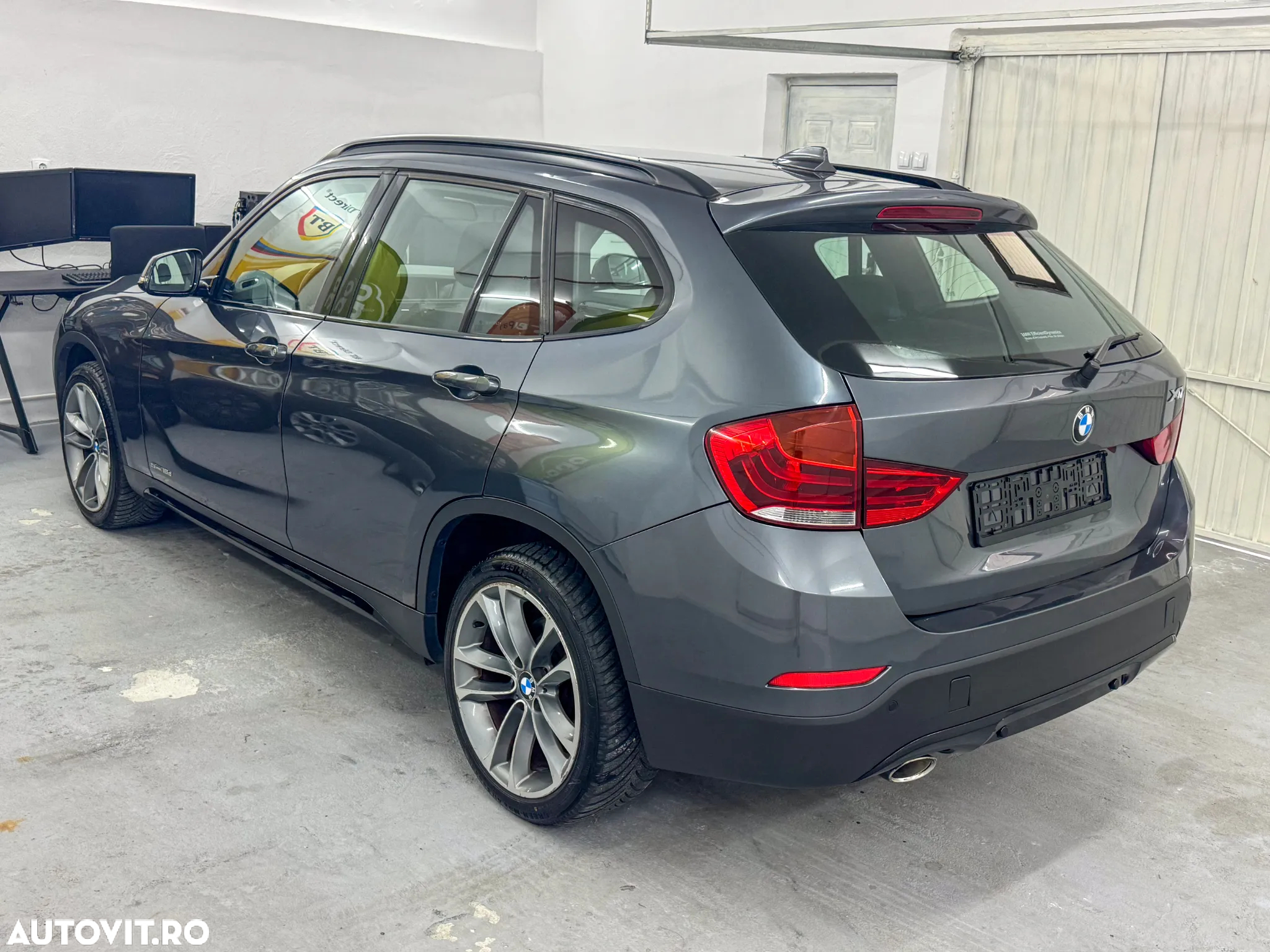 BMW X1 sDrive18d Sport Line - 2