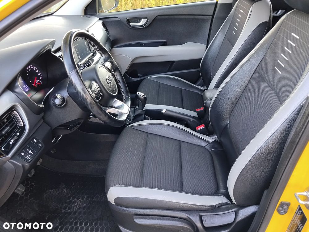 Kia Stonic - 12
