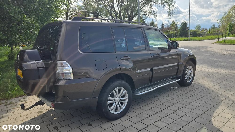Mitsubishi Pajero 3.2 DI-D Automatik Top - 7
